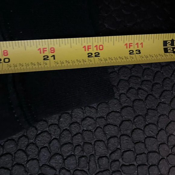 Black CCM Chicago hoodie kids XL - Picture 9 of 9